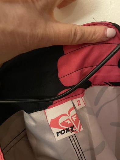 Roxy shorts size 2 - fit size 8/10