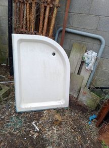 Shower tray