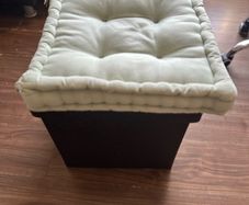 Ottoman 40 x 49