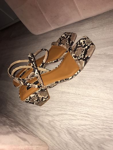 heels