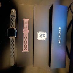 Apple Watch Series 7 Nike