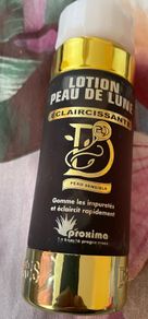 Peau de lune cleanser