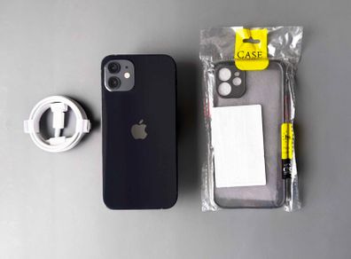 iPhone 12 Three network