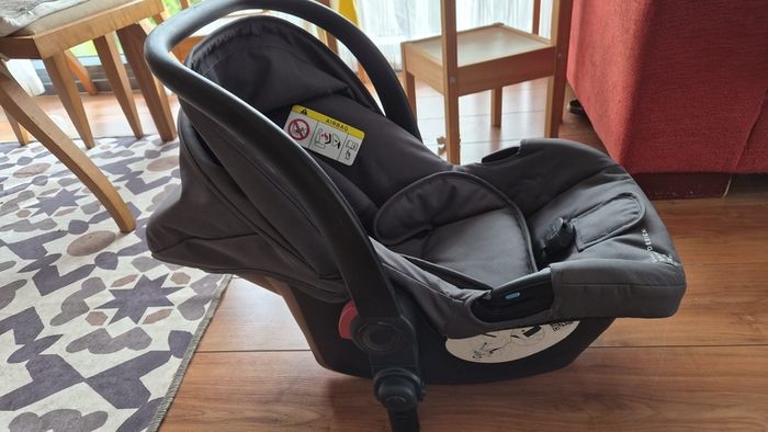 Cosatto car seat