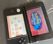 nintendo 3ds xl with pokemon moon