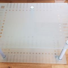 tv table / side table with 3 rollers