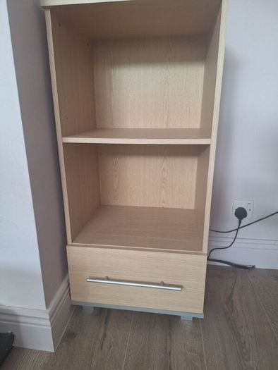 unit with one drawer