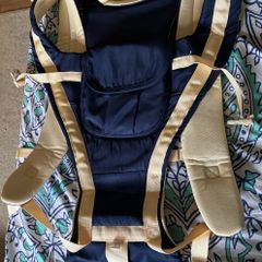 baby carrier/sling