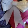 Sparkly Christmas Bow Image 2