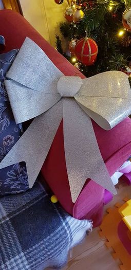 Sparkly Christmas Bow