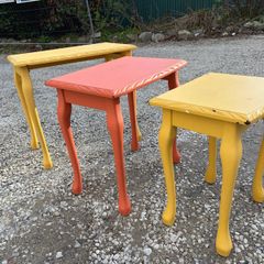 Nest of coffee tables