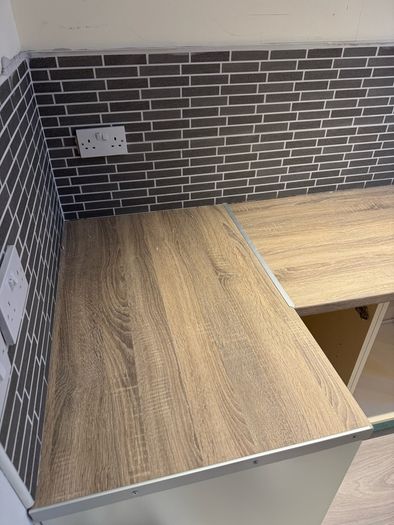 Wood Effect Laminate Kitchen Countertop