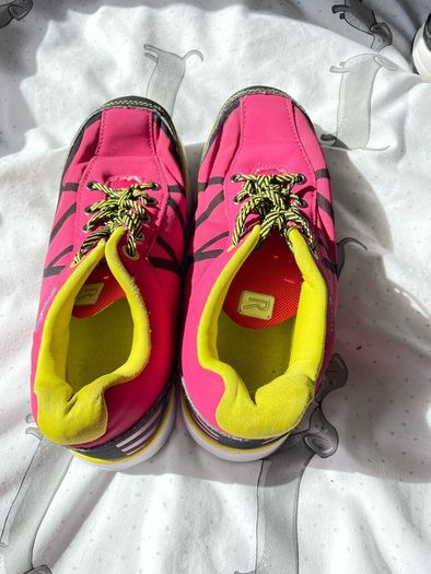 Regatta Hydropel runners - as new