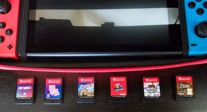 Nintendo Switch (Individual items and bundle option)