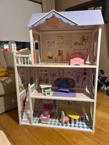 dolls house