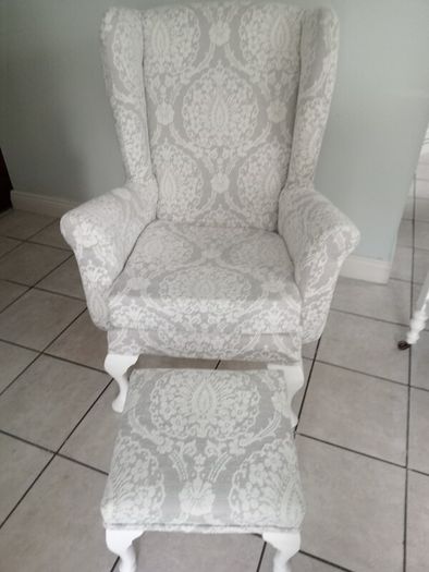 Queen Ann Chair