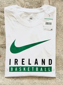 Official Ireland Basketball Nike T-shirt (XL)