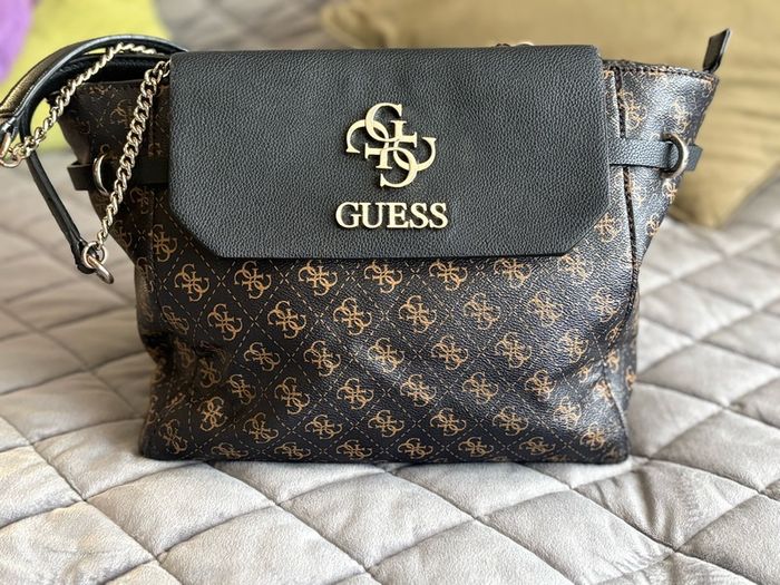 Guess bag