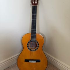 Valencia 3/4 Classical Guitar Ideal for Children