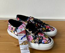 Superga satin trainers, uk 5, new in box