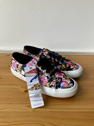 Superga satin trainers, uk 5, new in box