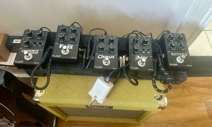 Handmade mini fx pedalboard