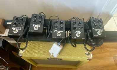 Complete paddleboard and affect pedals