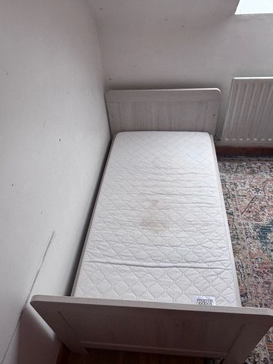 toddler bed