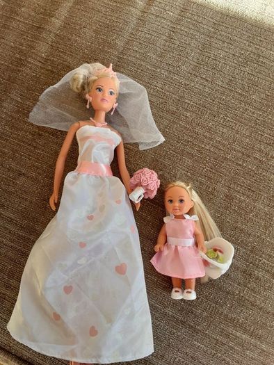 Brand New Barbie Type Bride Doll and Flower Girl