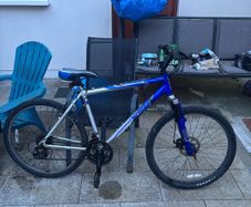 Apollo men's mountain bike