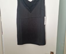 New Lisa Lust black cami top