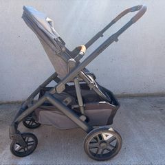 UppaBaby Vista V2 - Greyson