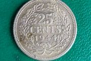 Netherlands 1944 25 cent  Coin Very Fine condition