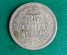 Netherlands 1944 25 cent  Coin Very Fine condition