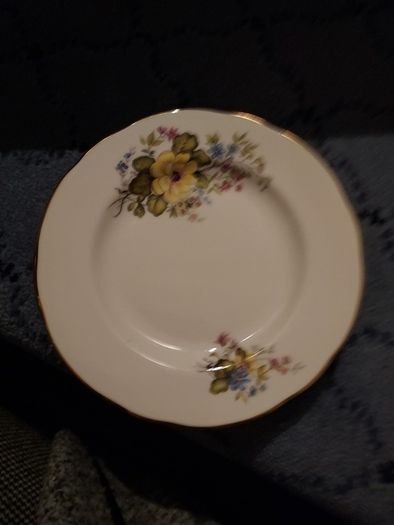 Vintage 5 Duchess Rhona Chintzy China Side Plates