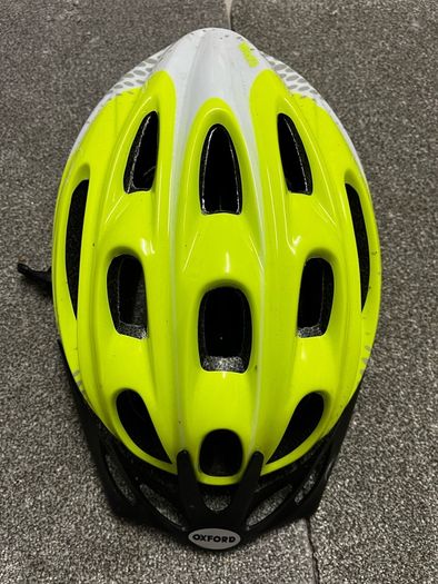 Bicycle helmet