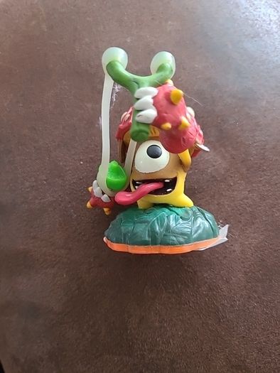 SKYLANDERS   Postage Available
