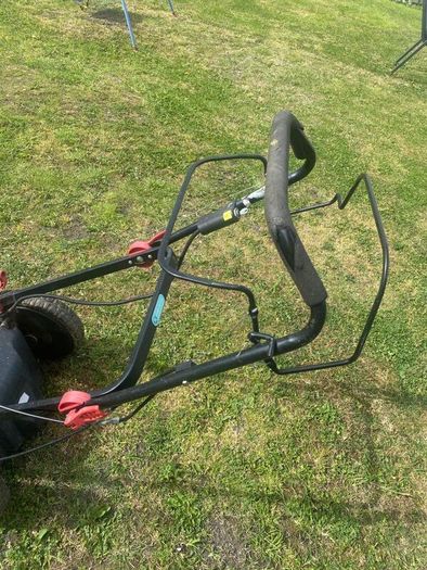 Petrol lawn mower