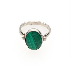Vintage 925 Sterling Silver & Green Malachite Ring