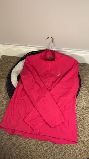 Asics Running Windbreaker