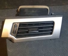 Bmw 5 Series E61 E60 Dashboard Air Vent Drivers Side Right O/s/f 6913708