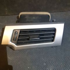 Bmw 5 Series E61 E60 Dashboard Air Vent Drivers Side Right O/s/f 6913708