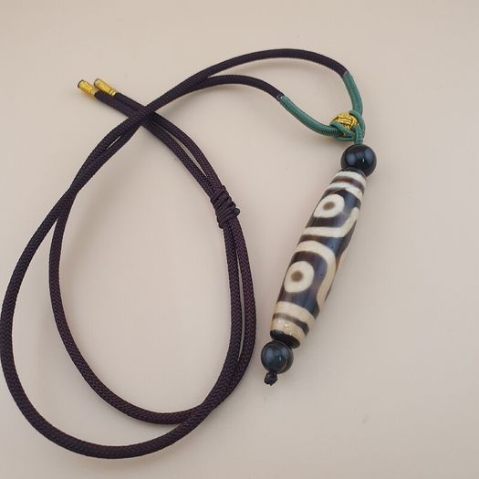 Vintage 3 Eyes Himalayan Tibetan Agate Dzi Bead Amulet
