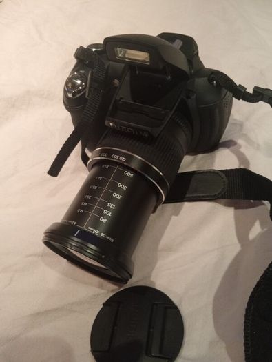 Fujifilm FinePix HS10 digital camera