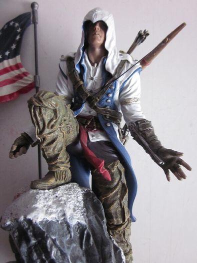 Assassins Creed Connor Statue Freedom 2012