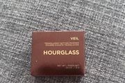 Hourglass Veil Translucent Setting Powder Travel Size 0.9g