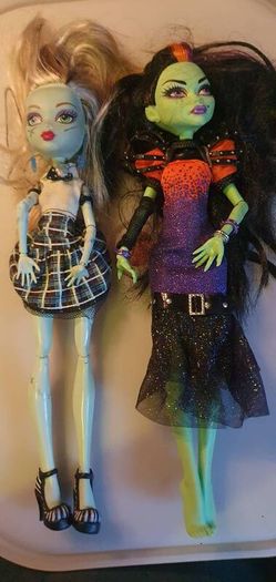 monster high dolls.