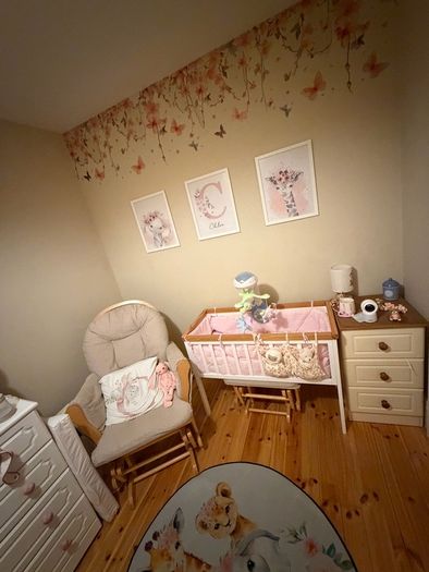 baby bassinet/ Cot - Perfect for Small Spaces