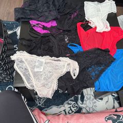Ten panties