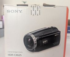 Sony Handycam HDR-CX625 Full HD Camcorder (Complete Box Set)